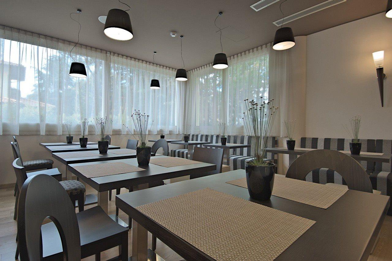 Zen Hotel Versilia Марина-ди-Пьетрасанта Экстерьер фото