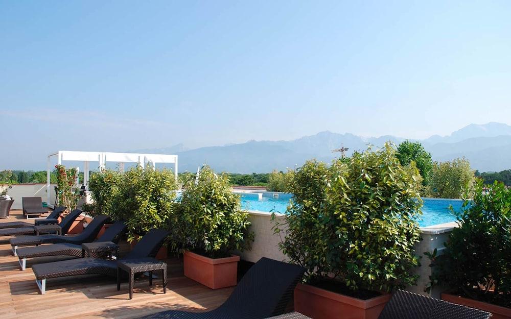 Zen Hotel Versilia Марина-ди-Пьетрасанта Экстерьер фото